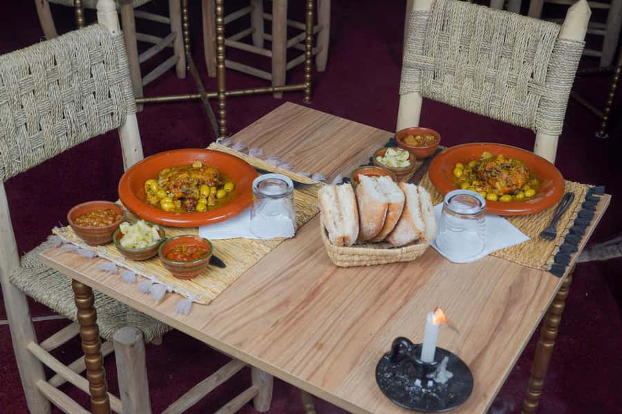 Marrakesh: Agafay Desert 3-Course Dinner Show & Pool Access - Who will enjoy this evening most?