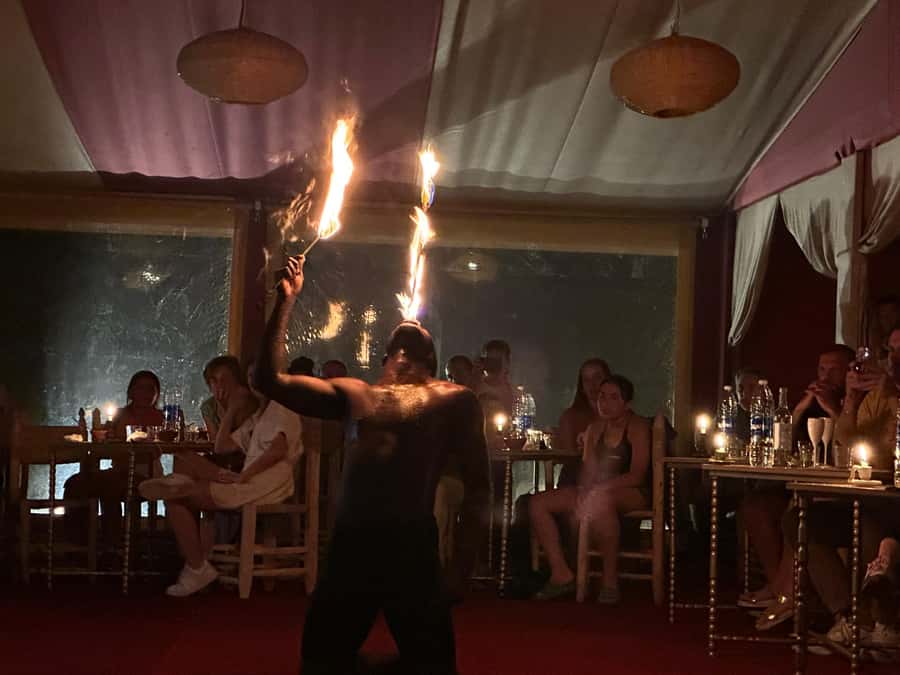 Marrakesh: Agafay Desert 3-Course Dinner Show & Pool Access - Arrival, mint tea, and the two desert pools