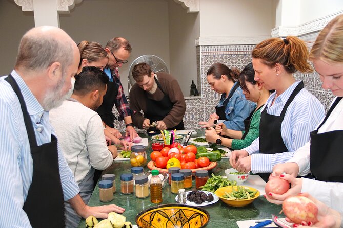 Marrakesh cooking class with chef Hassan - Local dishes - Mint tea comes before the chopping