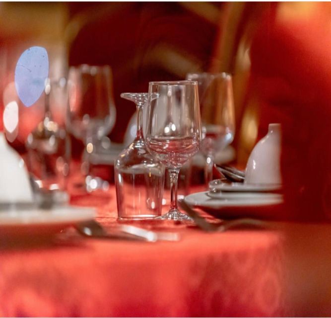 Marrakesh: Fantasia Show & Moroccan Dinner - The Medina pickup detail you should not skip