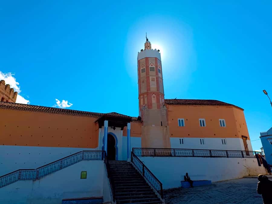 Memorable Day Trip From Fez to Chefchaouen the Blue City - The road to Chefchaouen