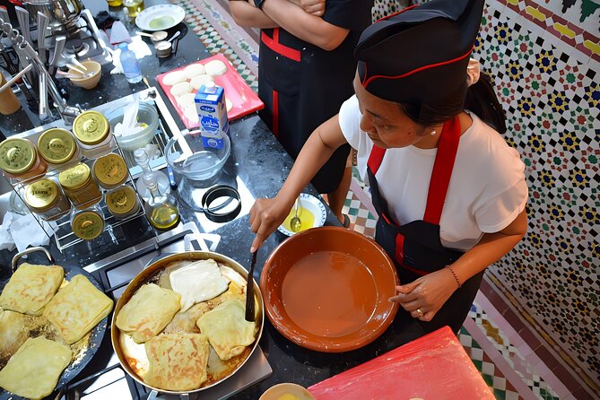 Moroccan Cooking Workshop in fez Medina - Tagine options add a second layer