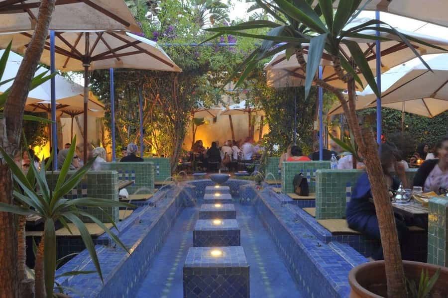 Night Tour of Casablanca with Street Food Tasting - Ain Diab and the Corniche for Casablanca’s evening pulse