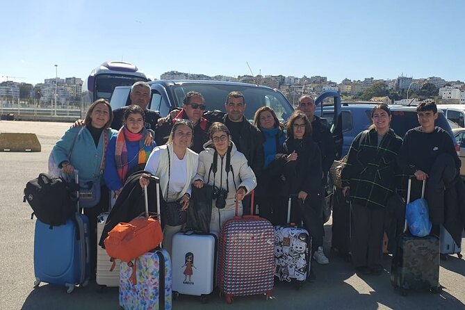 Private Transport From Chefchaouen to Fes - Arriving in central Fes, then continuing to the airport