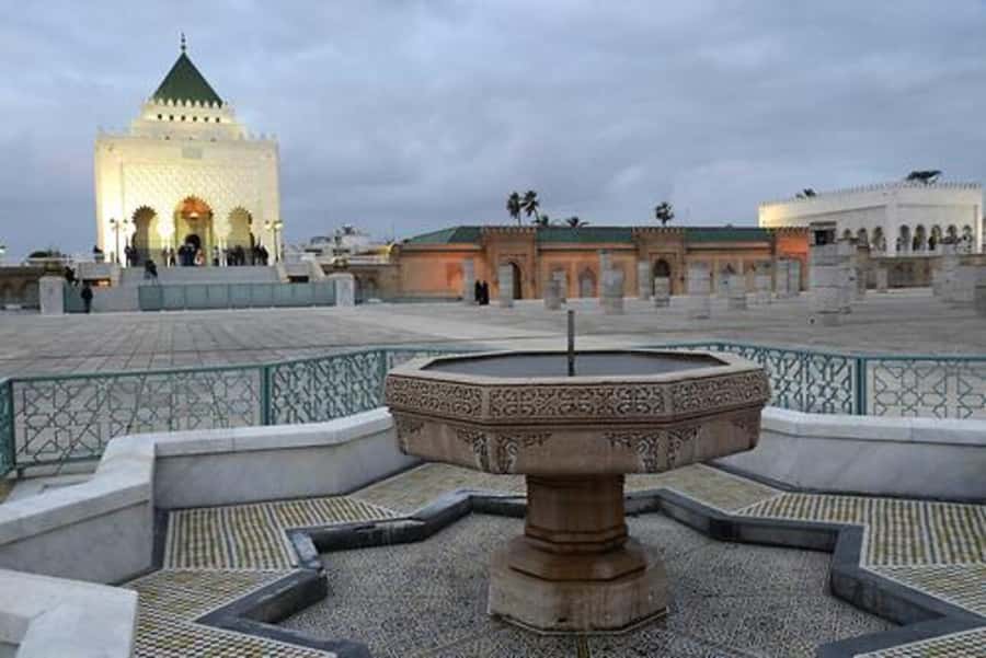 Rabat: Guided City Tour with Mausoleum Mohammed V Visit - Rabat’s Medina and old walls