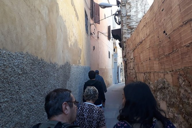 Small-Group Full-Day Meknes, Volubilis and Moulay Idriss Zerhoun Tour from Fez - Food, clothing, and how to prepare