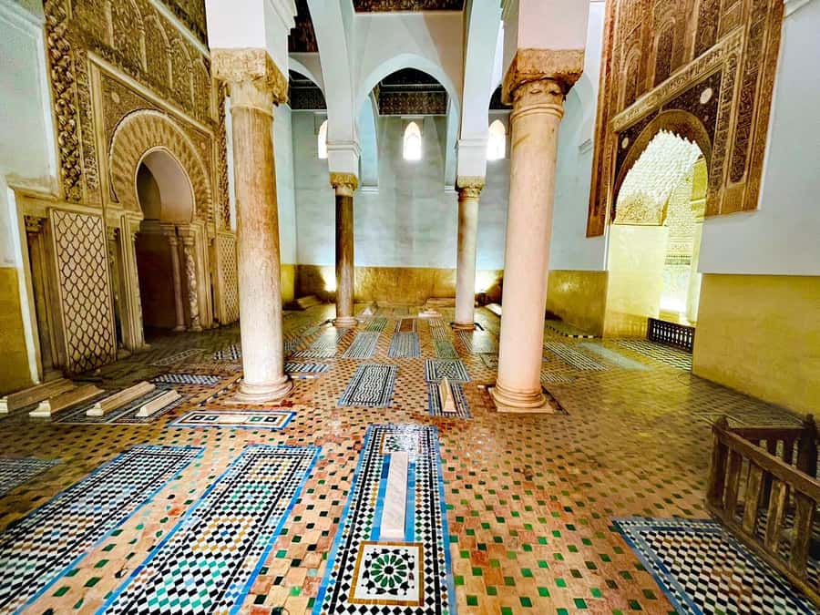 Sparkling Marrakech through the eyes of your local Guide - Secret Garden and a quieter final stop