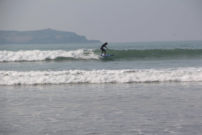Surf Lesson with local surfer in Essaouira Morocco - From take-off practice to catching your first wave