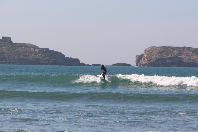 Surf Lesson with local surfer in Essaouira Morocco - The practical extras: pickup, showers, and photos