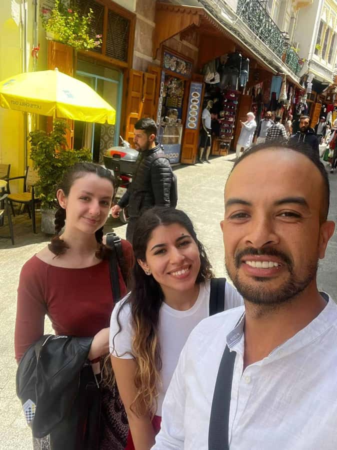 Tangier: Food Walking Tour - What the guides add to the experience