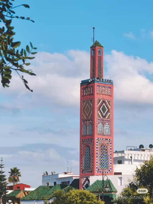 Tangier: Walking Tour in The Medina With Local Guide - From Cinema Rif to the Grand Socco